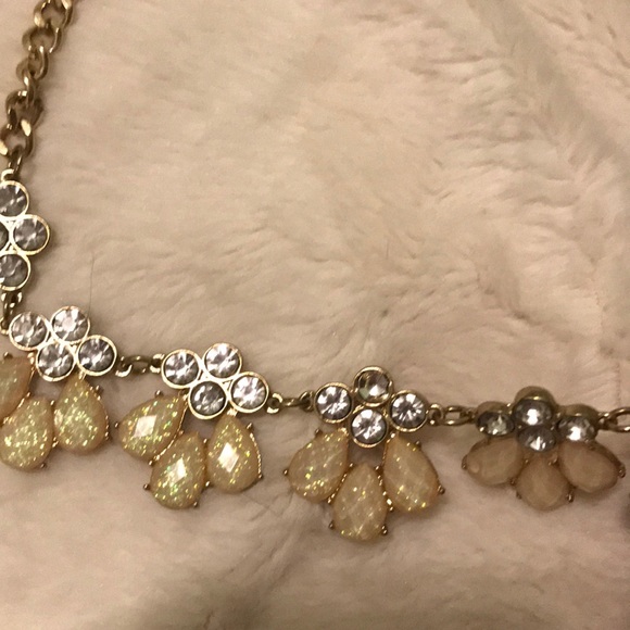 Statement necklace - Picture 2 of 2